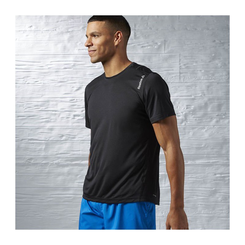 Man T-Shirt Reebok RE SS TEE AJ0338