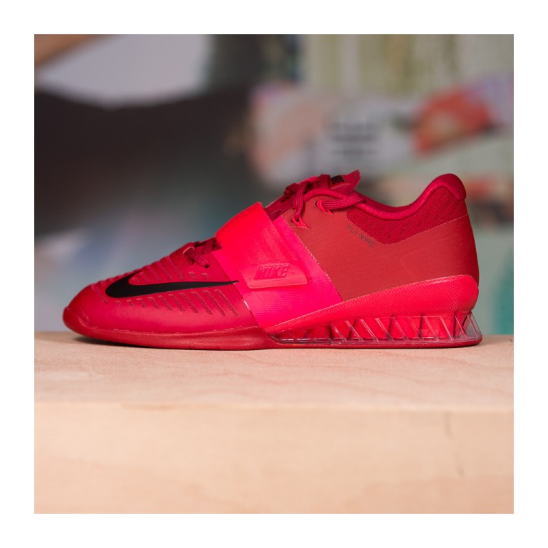 Man Shoes Nike Romaleos 3 - red 