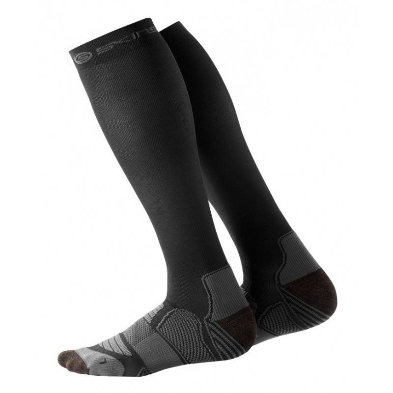 Compression knee socks Skins Essentials Mens Active