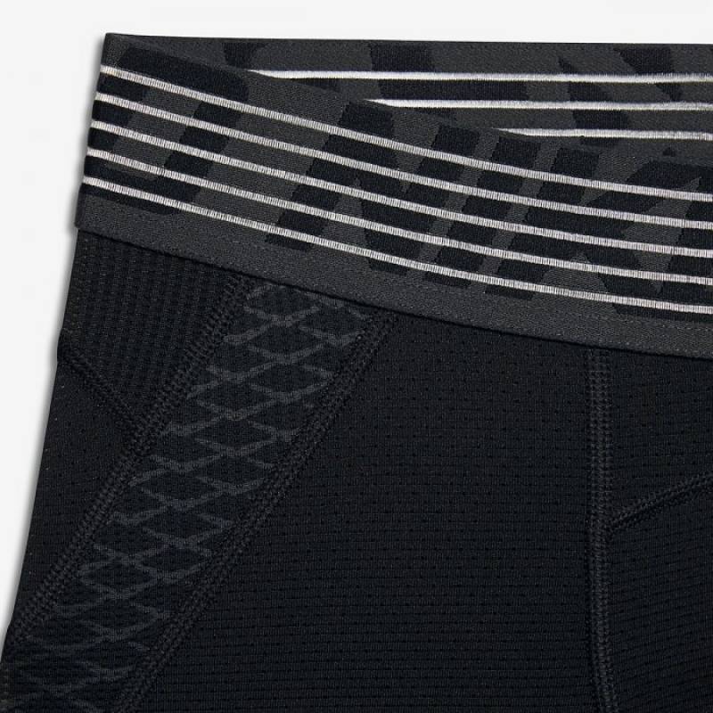 Man shorts Nike Pro HyperCool black