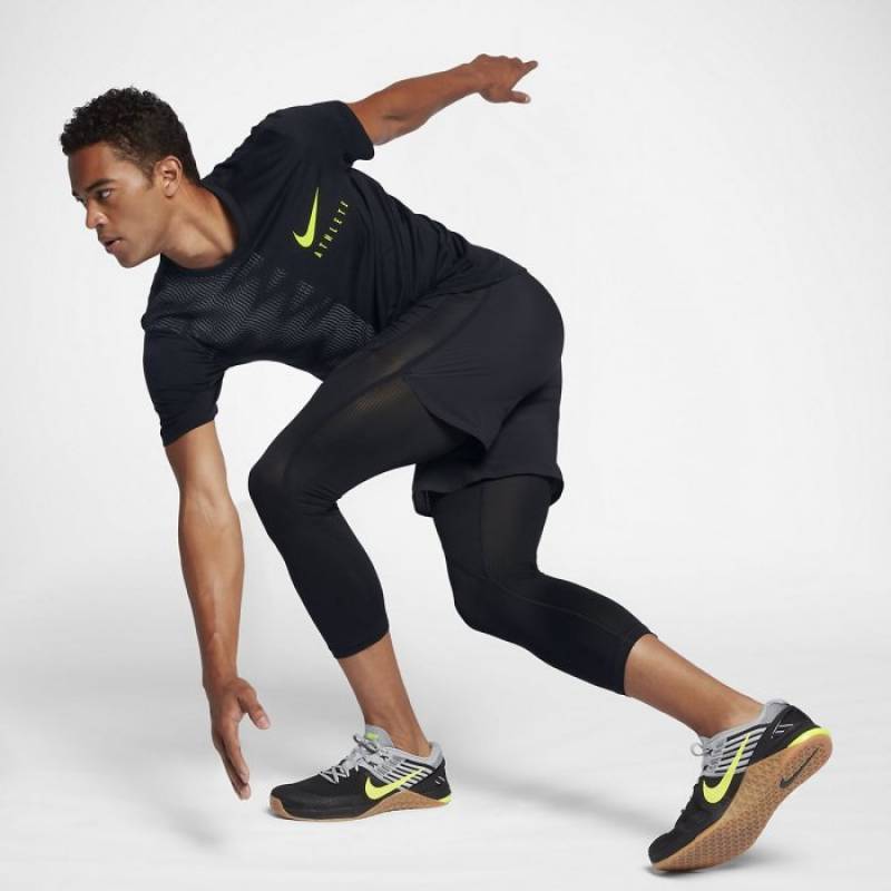 Man T-Shirt Athlete WALL black