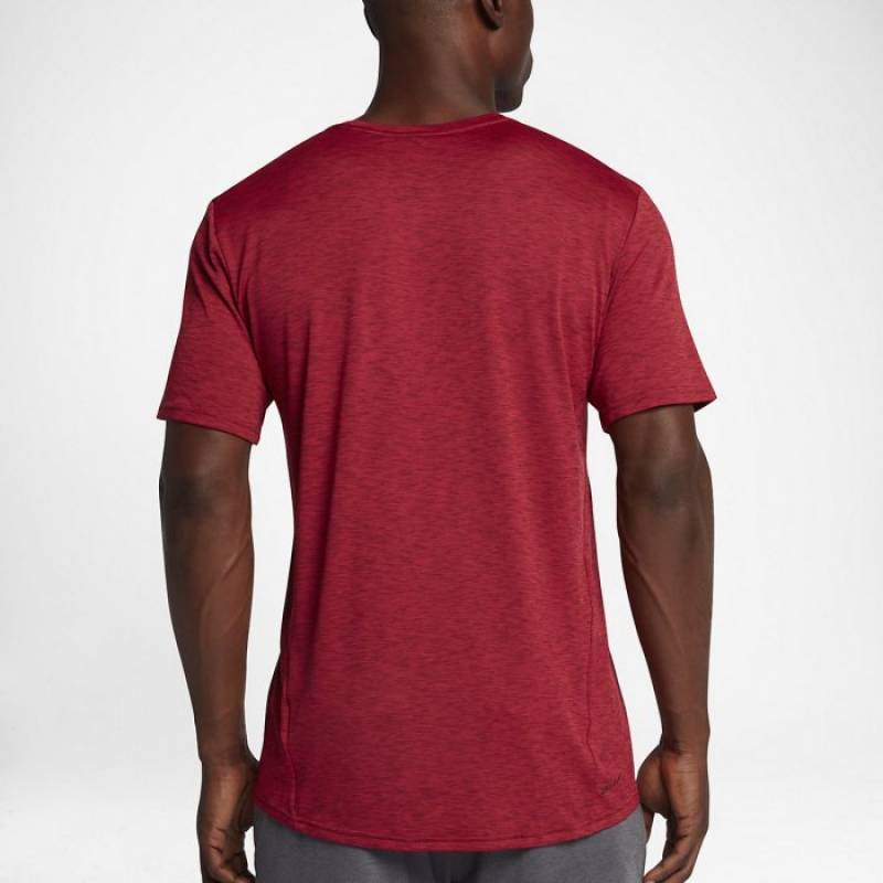 Man T-Shirt NK BRT TOP SS HPR DRY - red