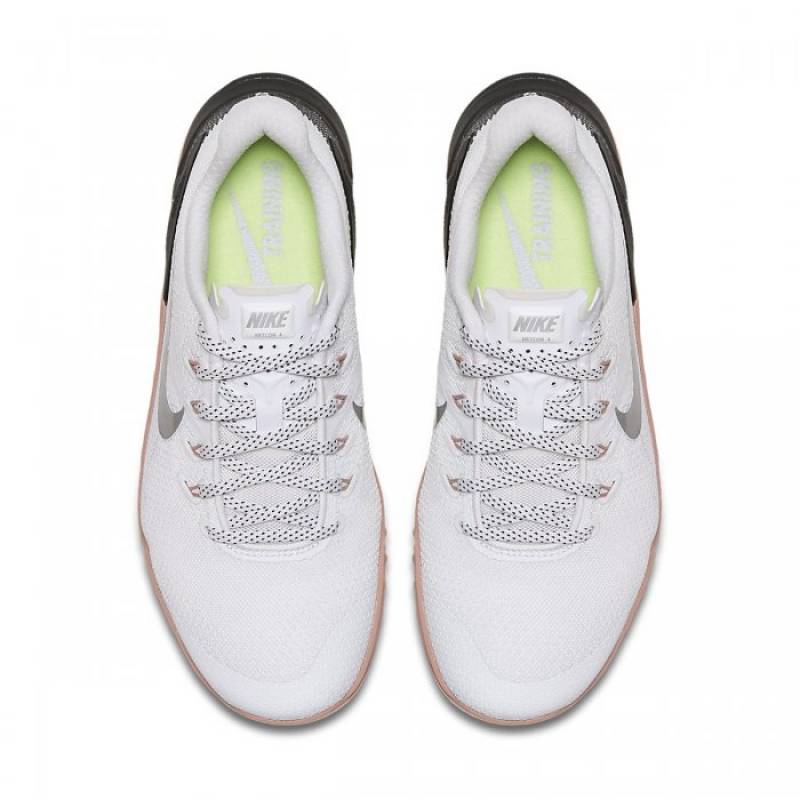 Woman Shoes Metcon 4 - white salmon