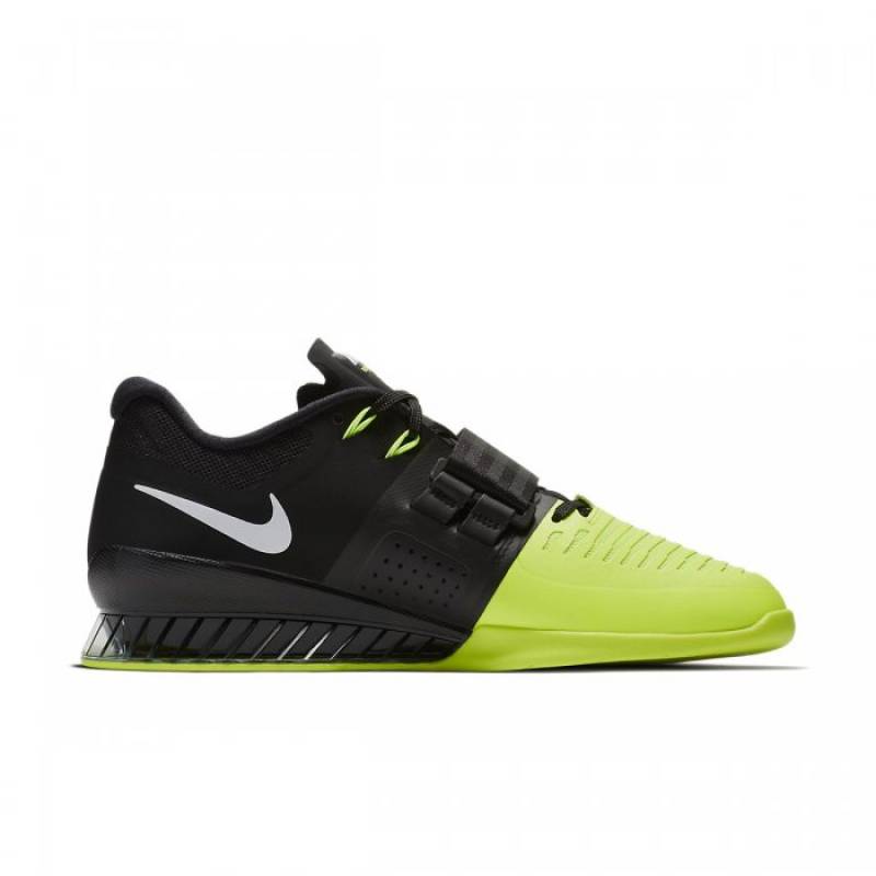Man Shoes Nike Romaleos 3 - black 