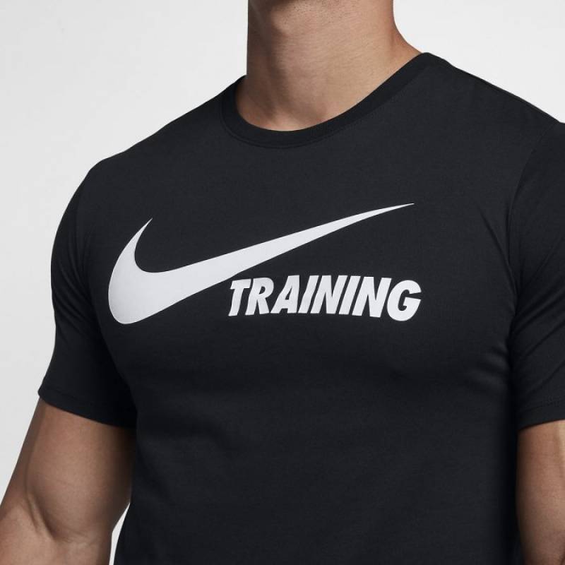 nike t shirt training
