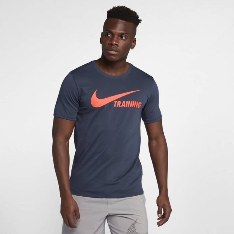 Man T-Shirt Swoosh Training T-Shirt - blue orange