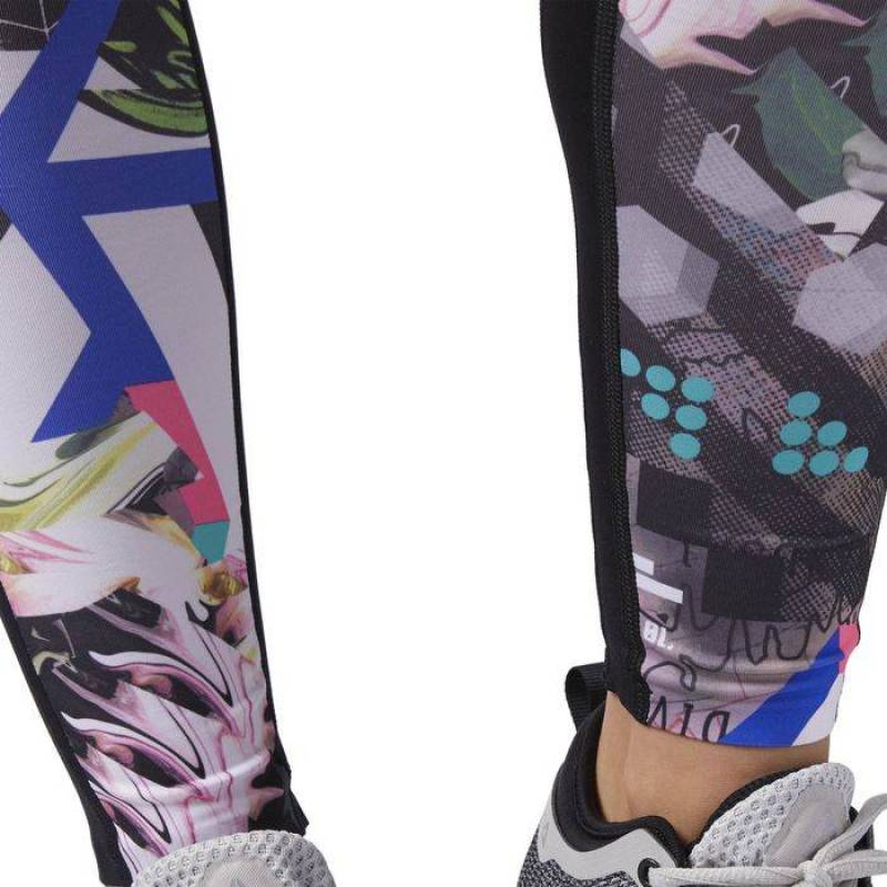 Woman Tight Comp Tight - Dig Mayhem