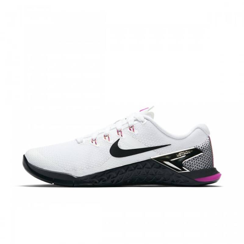 Woman Shoes Metcon 4 - white black