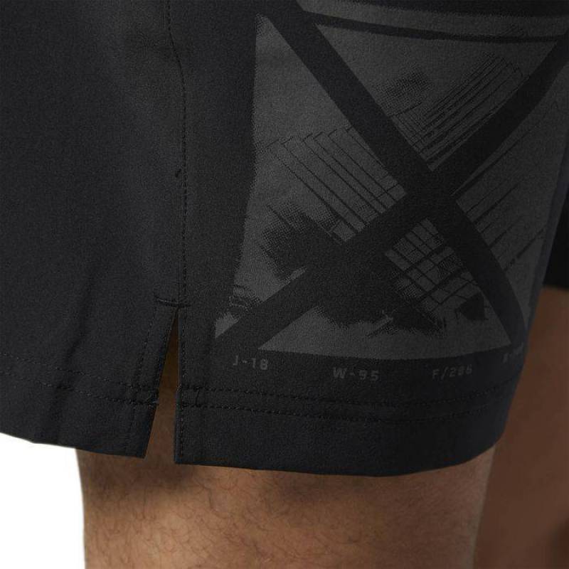 Man Shorts GRAPHIC SPEED SHORT BR9645