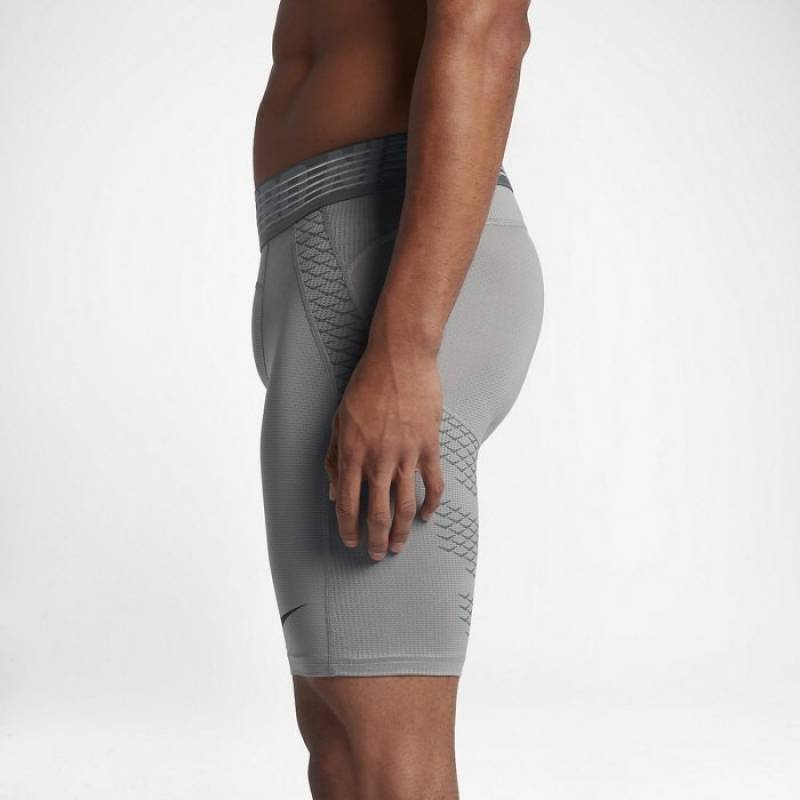 Man compression Shorts Nike Pro Hypercool SHORT - grey