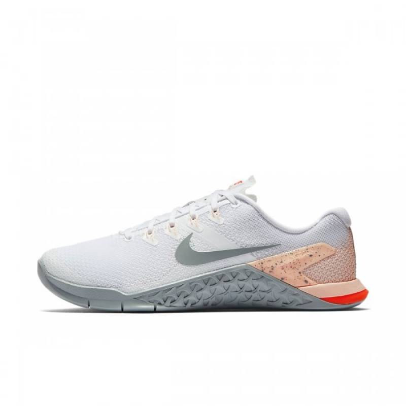 Woman Shoes Nike Metcon 4 - apricot