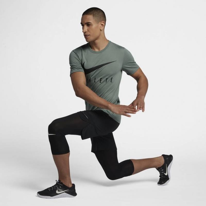 Man T-Shirt Athlete 739420-365