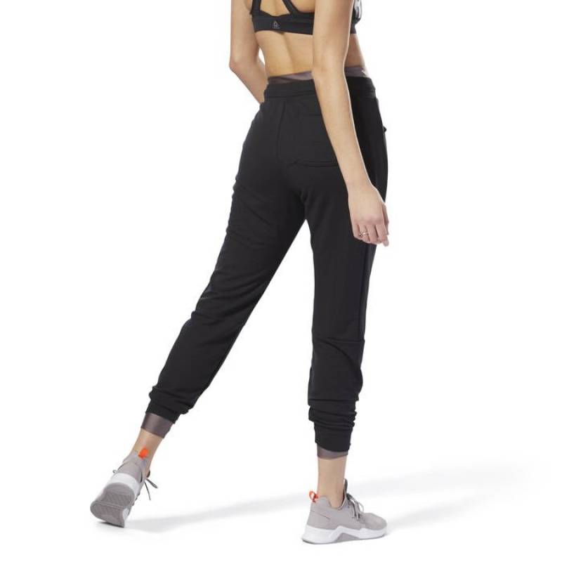 Woman D Jogger - CZ9470