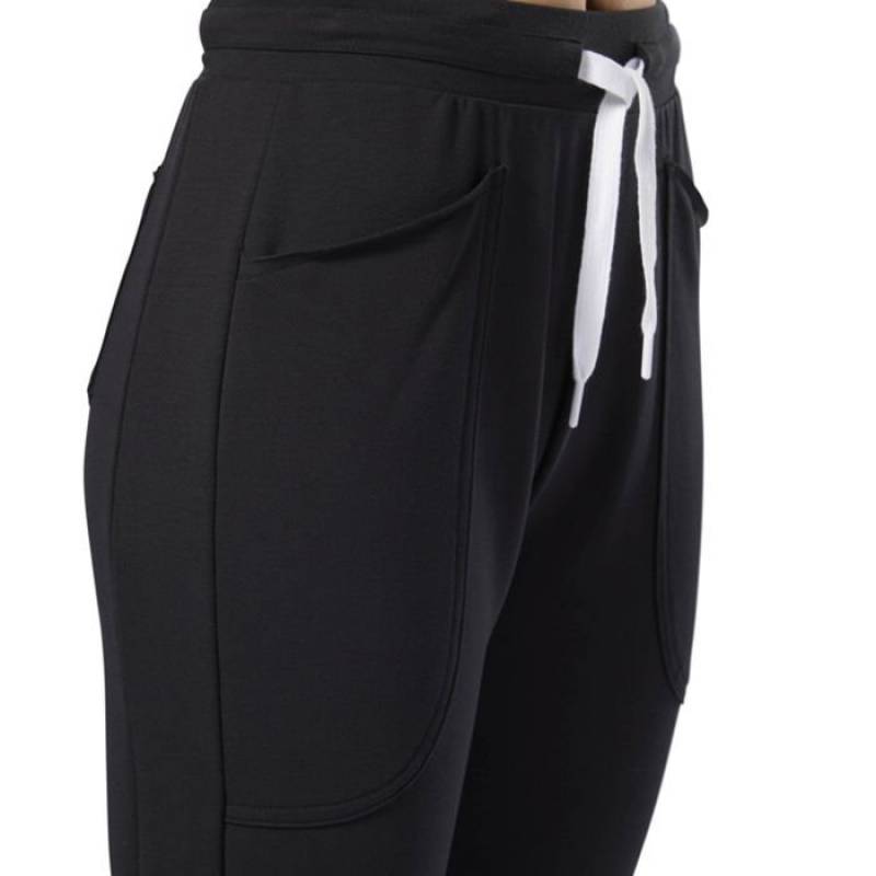 Woman D Jogger - CZ9470