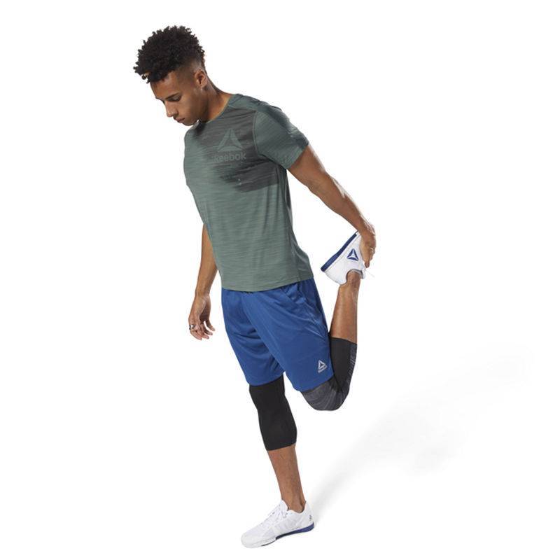 Man Shorts SpeedWick Knit Short - D93784