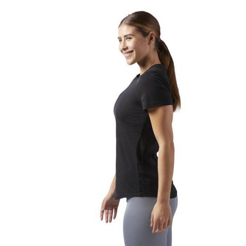 Woman T-Shirt EL ELETEE - CF8587