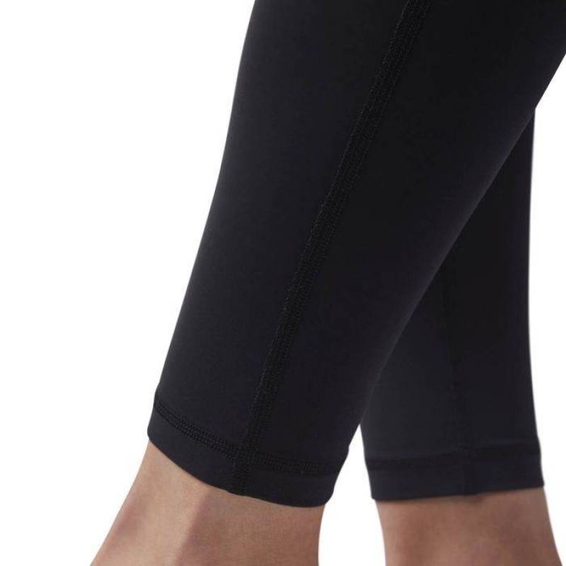 Dámské legíny Les Mills x Reebok Lux 7/8 Tight - CV3599