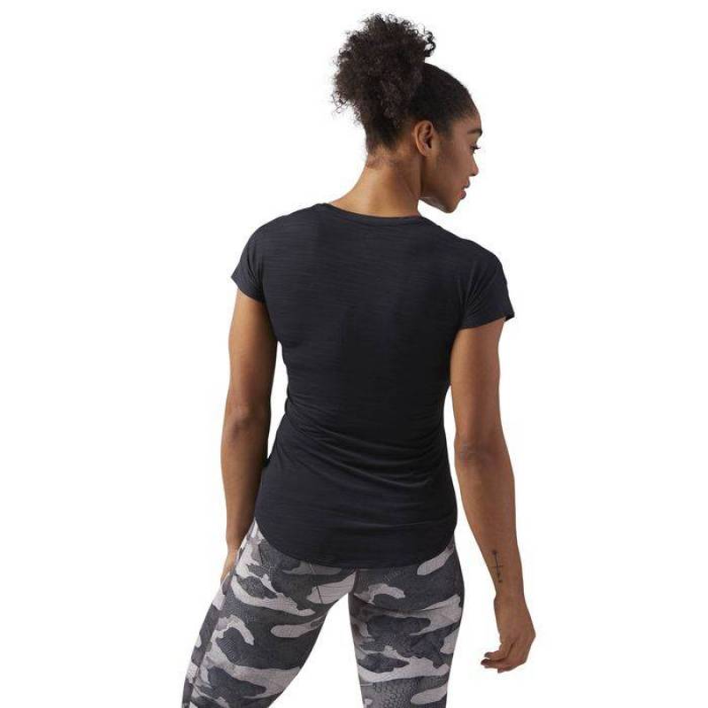 Woman T-Shirt ACTIVChill Tee black CF5944