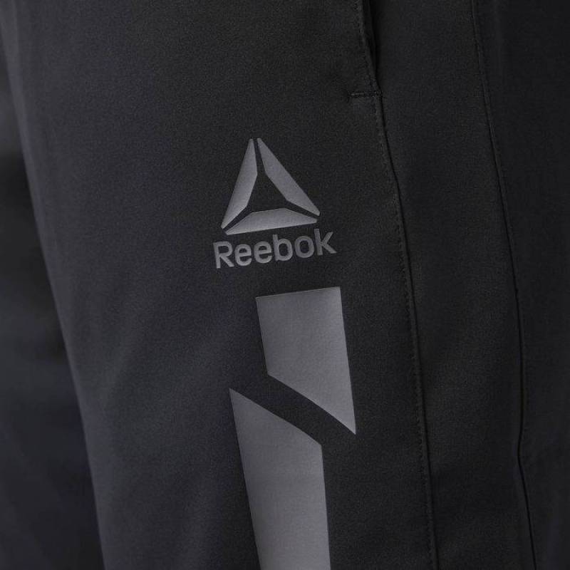 Pánské šortky WOR WOVEN SHORT GRAPH - CE3884