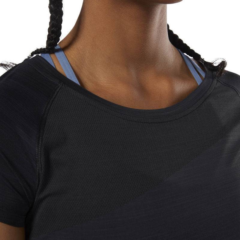 Woman T-Shirt OS Active Chill VENT TEE - D93882