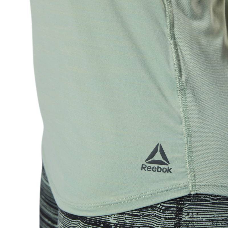 Woman top ACTIVE Chill Tank - D94165