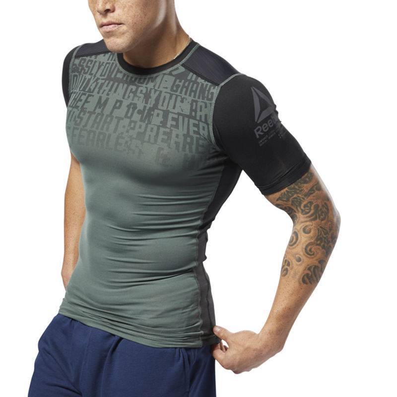 Man T-Shirt AC Graphic Comp Tee - D93805