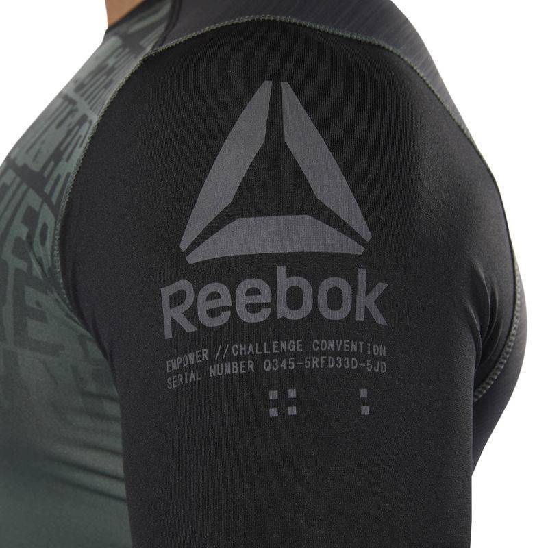 Man T-Shirt AC Graphic Comp Tee - D93805