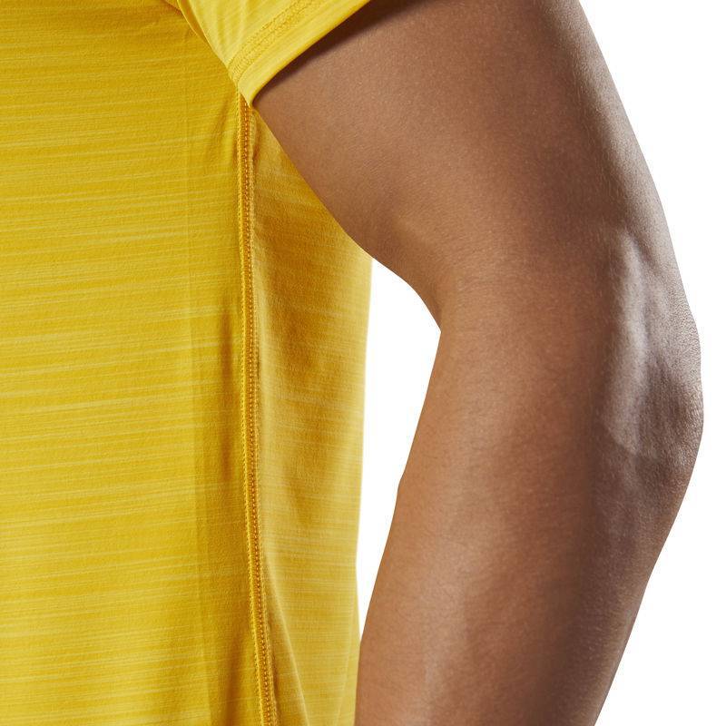 Man T-Shirt Active Chill Move Tee - DN9399