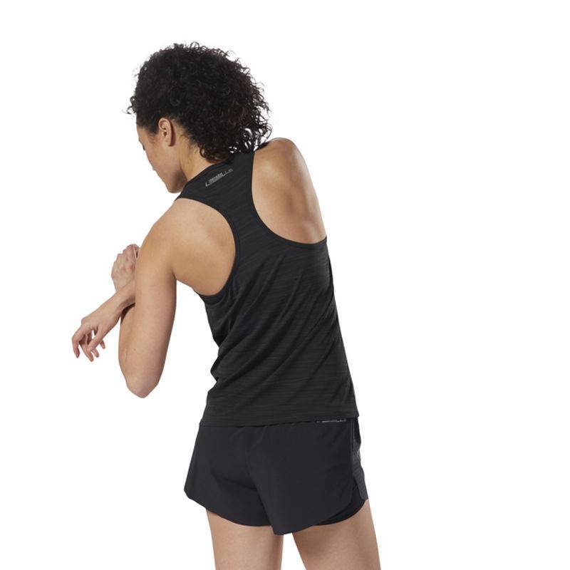 Woman top Les Mills Active Chill TANK - DM1821