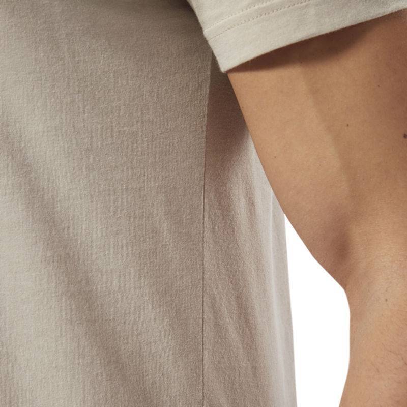 Man T-Shirt QQR- Reebok Stacked - DH3798