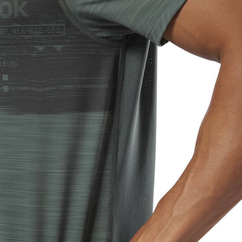 Man T-Shirt AC Graphic Move Tee 2 - DN6089