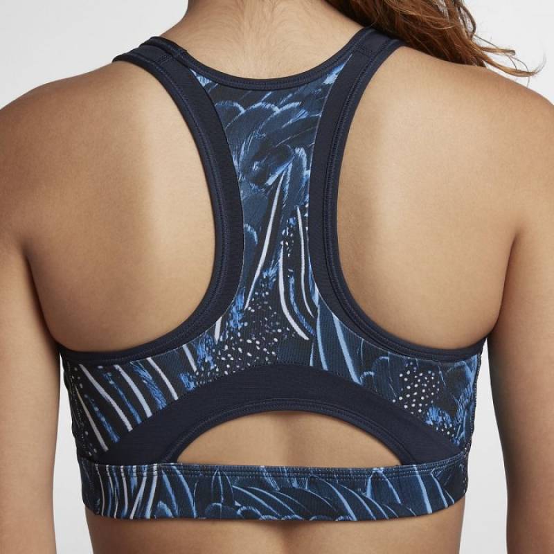 Dámská podprsenka NIKE SWOOSH FEATHER CURVE BRA 928887-412