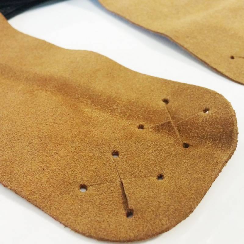 Mozolníky 1.3 - hovězí kůže