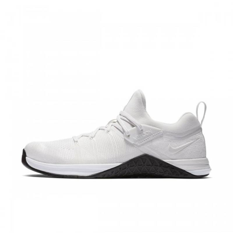 Pánská bota Nike Metcon Flyknit 3 bílá