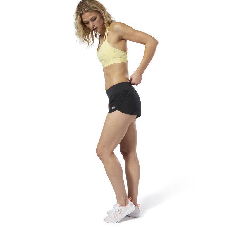 Dámské šortky  Les Mills 2IN WOVEN SHORT - DV2680