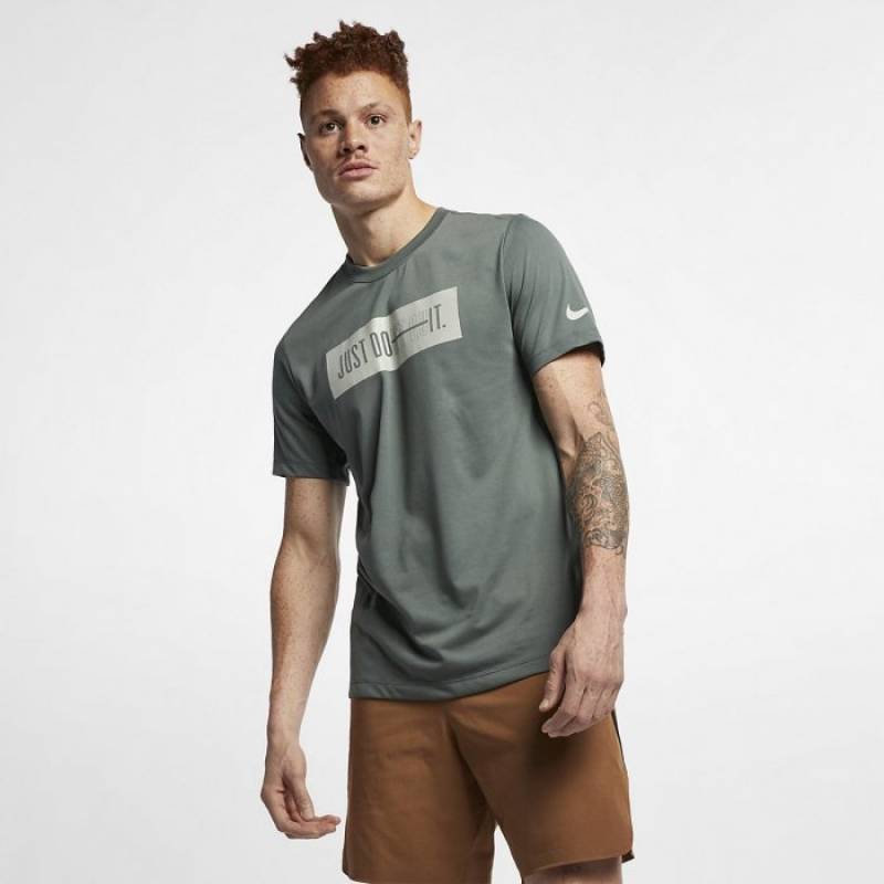 Pánské tričko Nike Just Dont Quit - šedé
