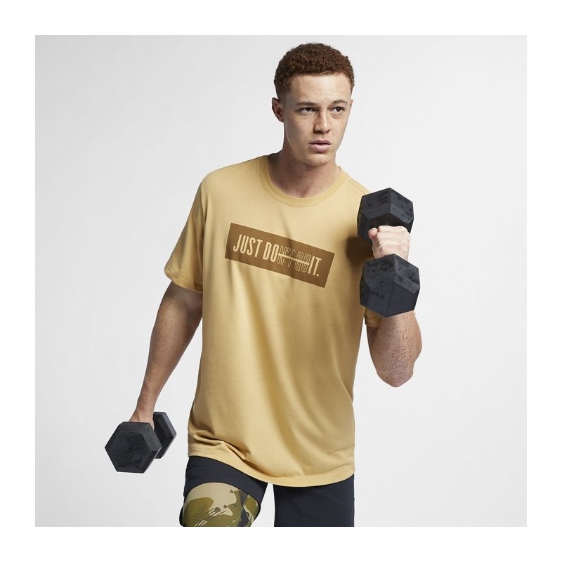 Man T-Shirt Nike DB bar - green