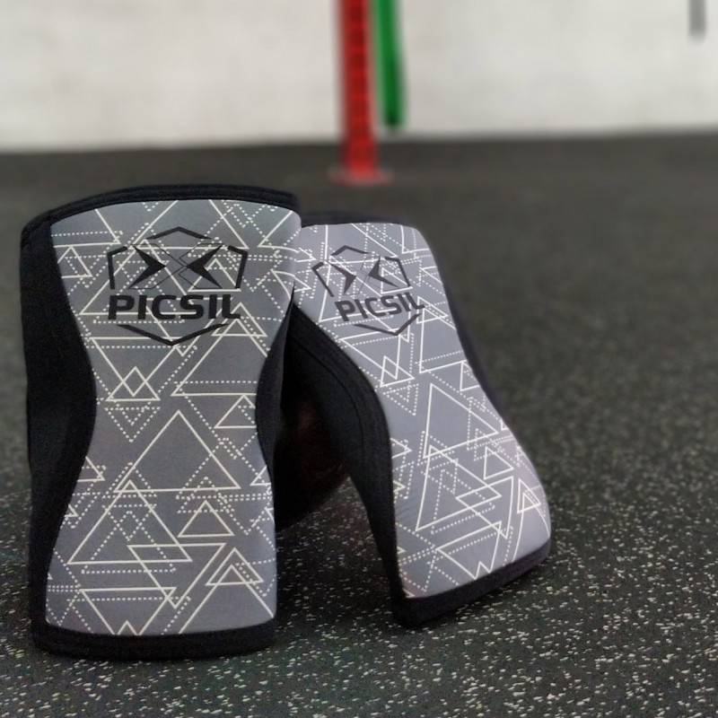 Knee support Picsil - 7 mm black (2 pcs)
