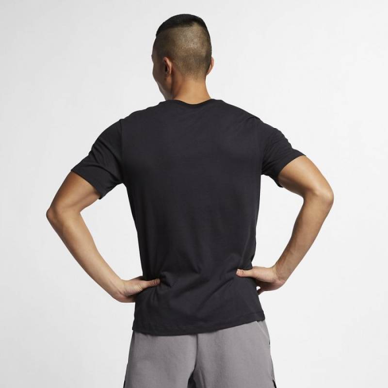 Pánské fitness tričko Nike TRAINING - černé