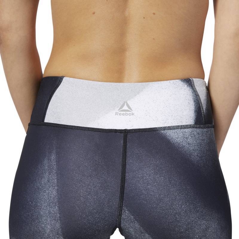 Woman Tight Les Mills 3/4 CAPRI - AOP - DV2683