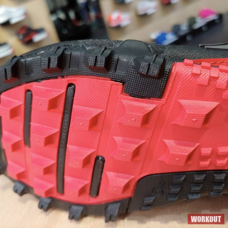 Pánské běžecké boty AT SUPER 3.0 STEALTH - CN6283