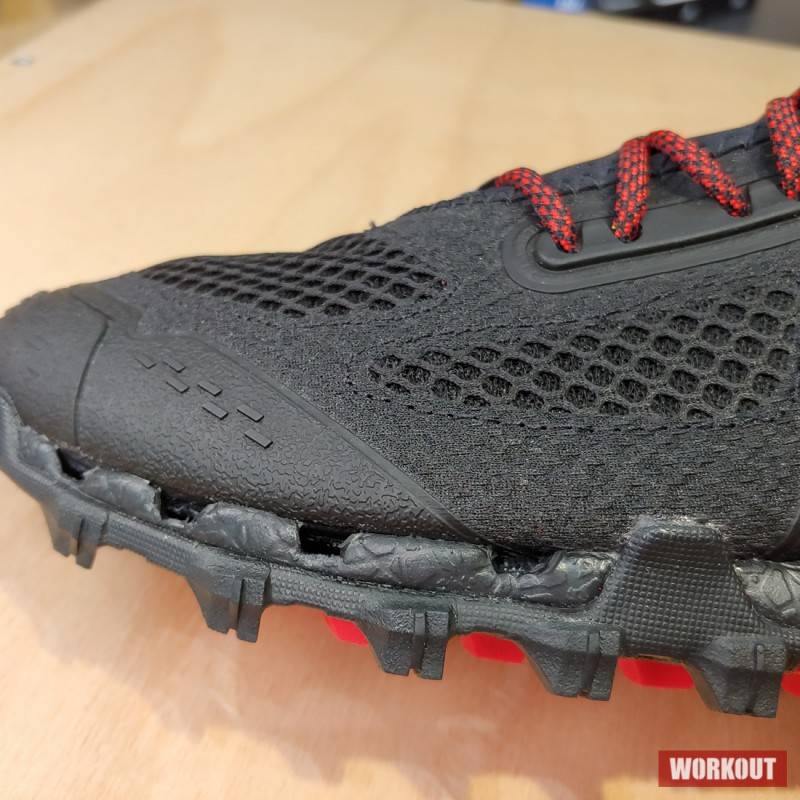 Pánské běžecké boty AT SUPER 3.0 STEALTH - CN6283