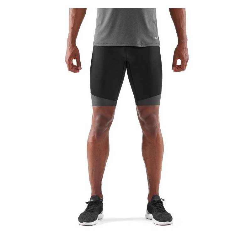 Man compression Shorts Skins DNAmic CORE Mens Long Half Tights Black