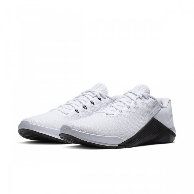 Damenschuhe Nike Metcon 5 - weiss