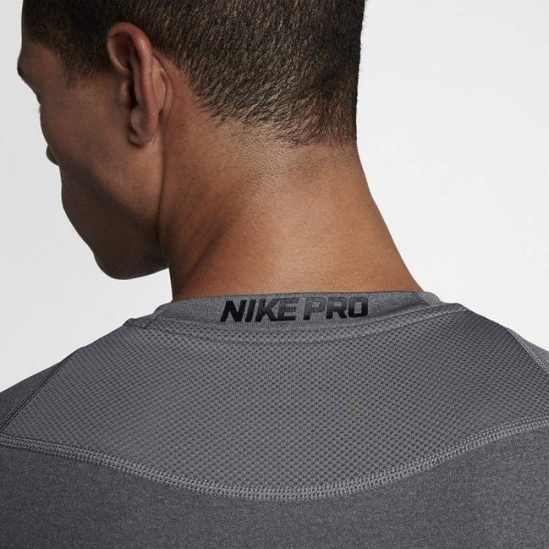 Man training top Nike - short sleeve - Nike Pro - grey