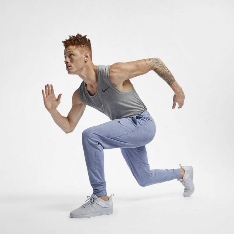 Herrentop Nike Breathe - grau