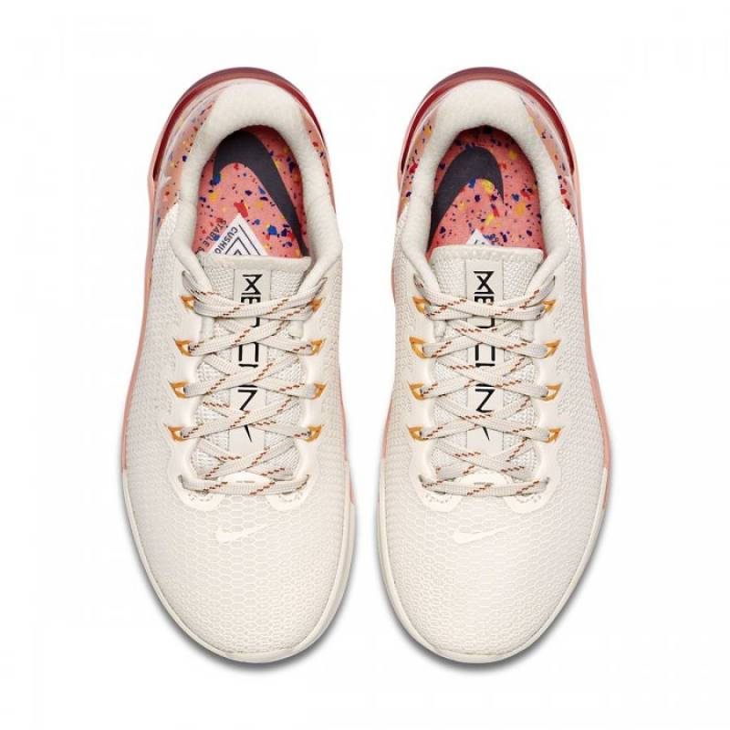 Dámské boty Nike Metcon 5 AMP - smetanová