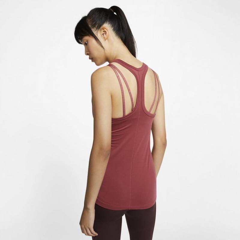 Damentop THE NIKE GET FIT - Ziegelfarbe