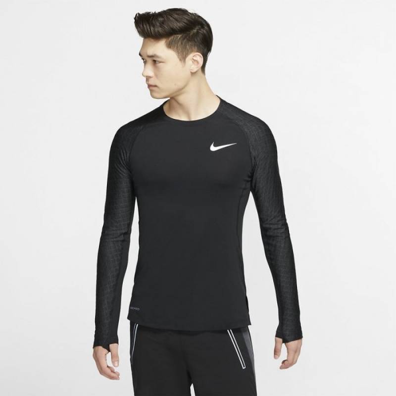Man training T-Shirt with a long sleeve - black