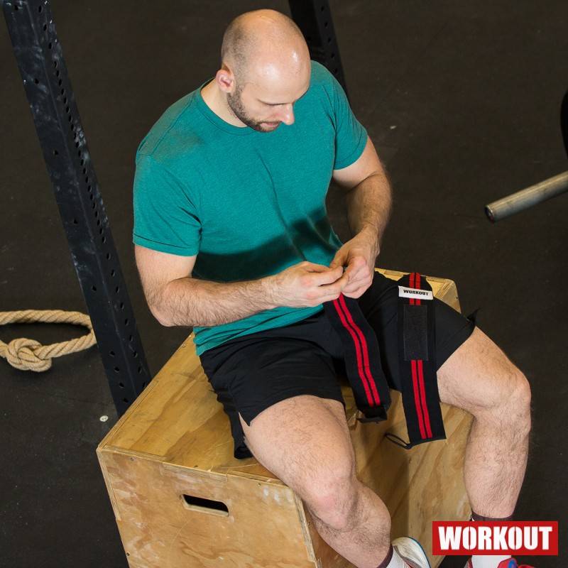 Wrist wraps WORKOUT 46 cm - red